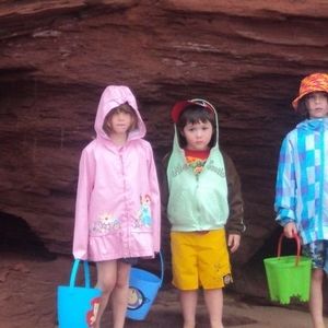 Meet your Posher, Sherry